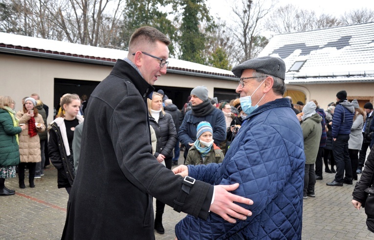 Po święceniach w Głogówku