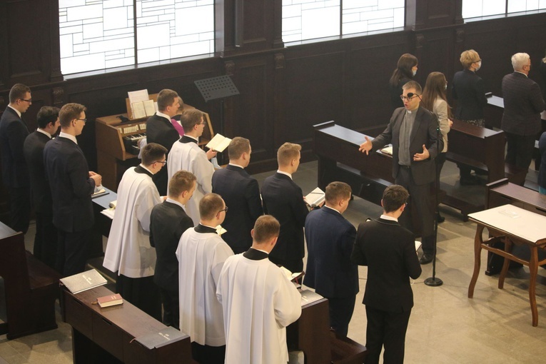 Ustanowienie akolitów w śląskim seminarium - część 2