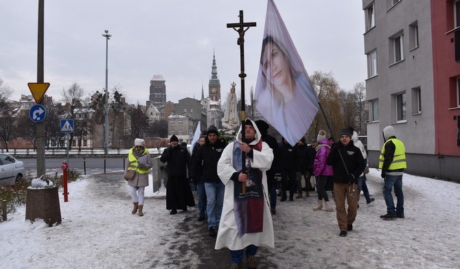 Adwentowa procesja ulicami Gdańska