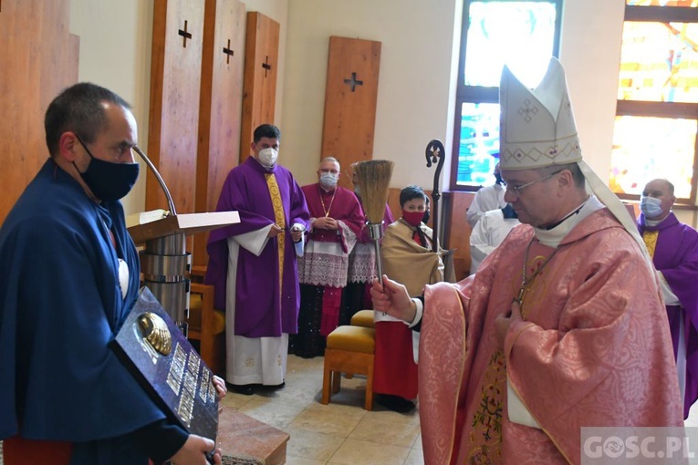 Poświęcenie figury św. Józefa w Nowej Soli