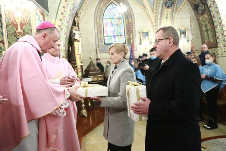 Poświęcenie polichromii w Lubczy