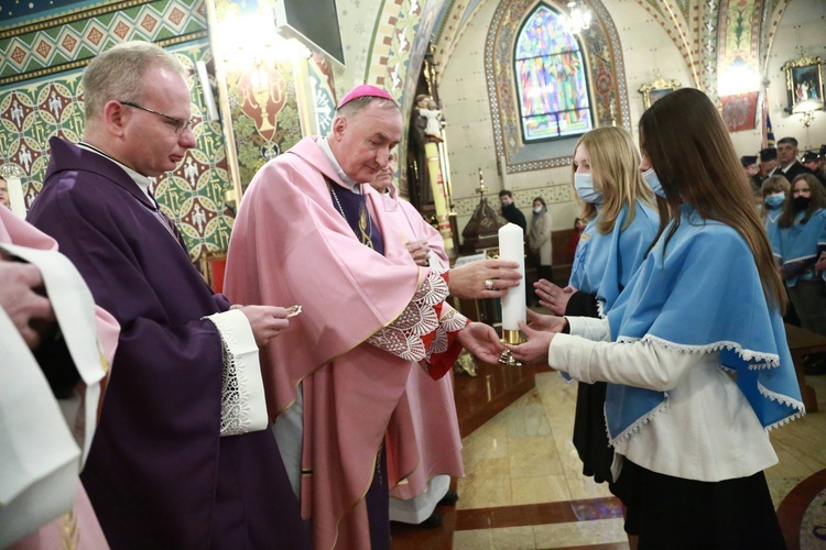 Poświęcenie polichromii w Lubczy