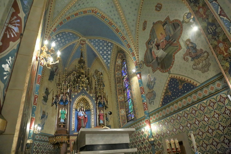 Polichromia kościoła w Lubczy