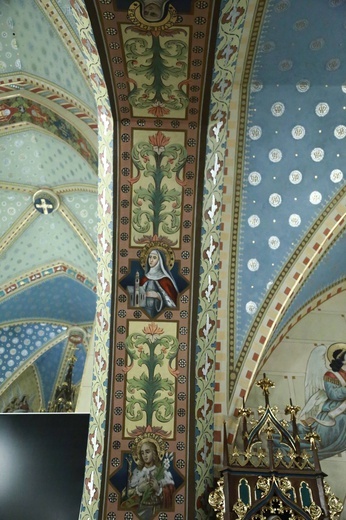 Polichromia kościoła w Lubczy