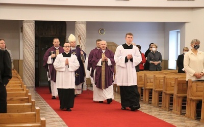 Mszy św. przewodniczył bp Piotr Turzyński.