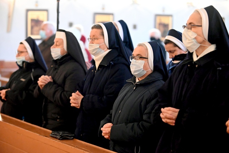 Szczawno-Zdrój. Siostry służebniczki uczciły rocznicę śmierci założyciela