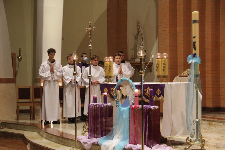 Nowy Sącz. Adwentowe czuwanie dla młodzieży z okręgu sądeckiego