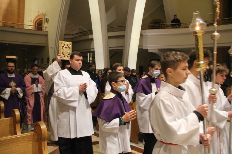 Nowy Sącz. Adwentowe czuwanie dla młodzieży z okręgu sądeckiego