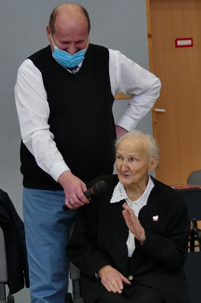 40. rocznica wprowadzenia stanu wojennego i poświęcenia sztandaru "Solidarności" w Rajczy