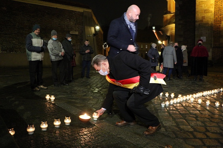 40. rocznica stanu wojennego - obchody w archikatedrze wrocławskiej