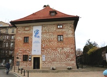 	Siedziba znajduje się w obiekcie wybudowanym w XVIII wieku.