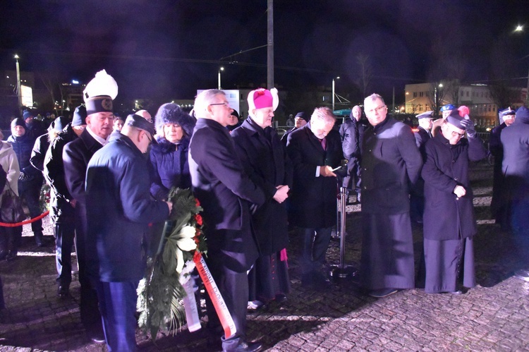 Porannne uroczystości rocznicy Grudnia '70 w Gdyni