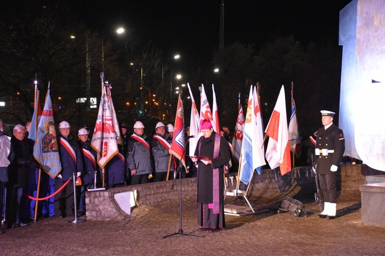 Porannne uroczystości rocznicy Grudnia '70 w Gdyni