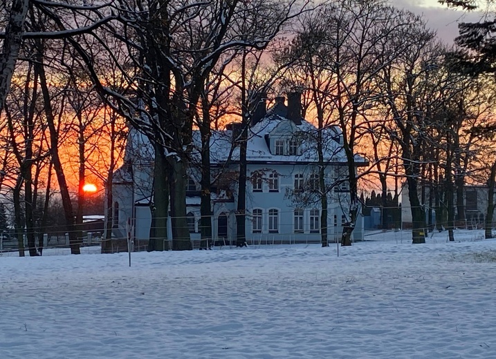  Archidiecezjalny Dom Rekolekcyjny w Kokoszycach