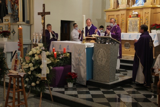 Kobyla. Ks. Zbigniew Glenc pochowany