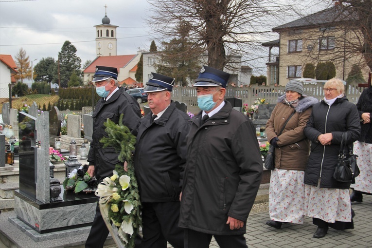 Kobyla. Ks. Zbigniew Glenc pochowany