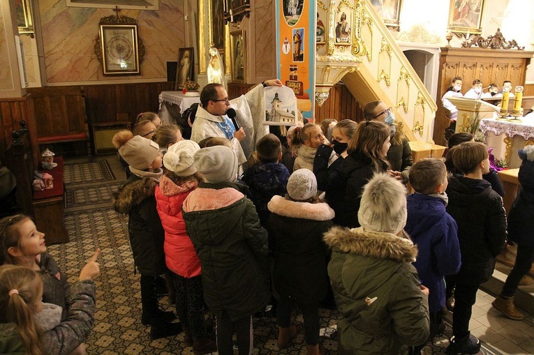 Roraty na 225-lecie parafii św. Jakuba w Rzykach - 2021