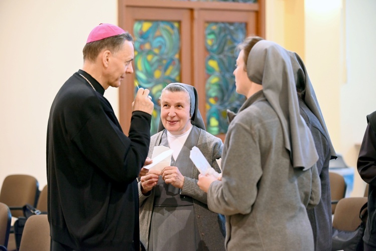 Przedświąteczne spotkanie sióstr zakonnych