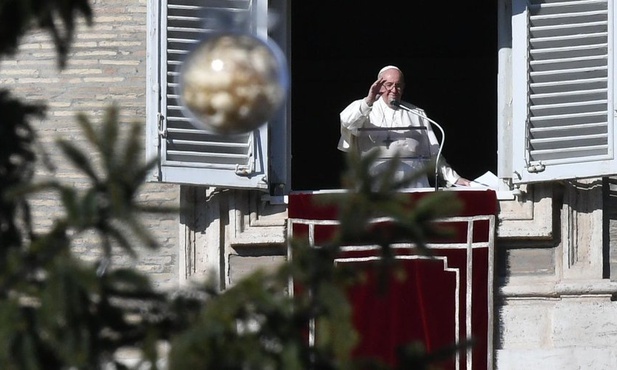 Franciszek: przygotowanie na Boże Narodzenie wymaga wyjścia ku Bogu i bliźniemu