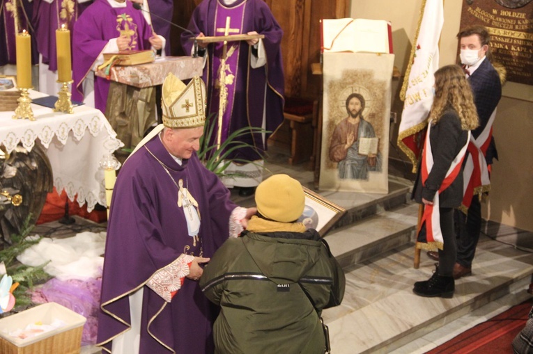 Wał Ruda - Zabawa. Droga Krzyżowa i poświęcenie kaplicy