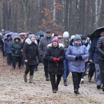 Wał Ruda - Zabawa. Droga Krzyżowa i poświęcenie kaplicy