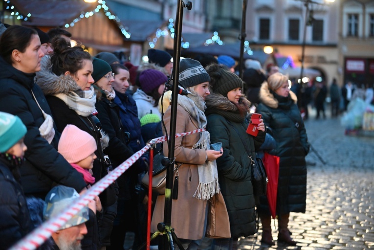Zakolędowali na świdnickim Rynku