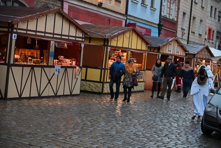 Zakolędowali na świdnickim Rynku