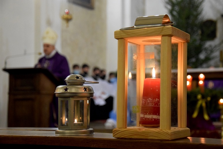 Betlejemskie Światełko Pokoju w Sandomierzu.
