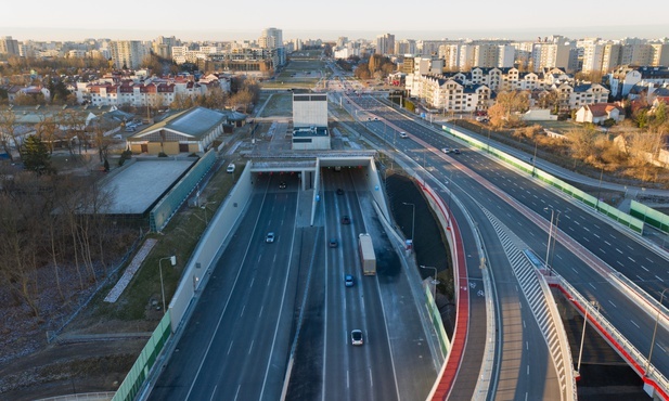 Najdłuższy tunel otwarty