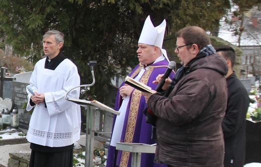 Uroczystości pogrzebowe s. Michaeli Bubik, elżbietanki cieszyńskiej