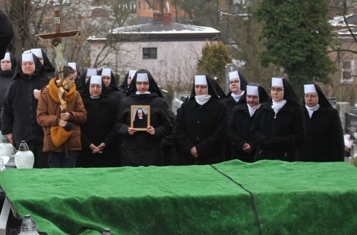 Uroczystości pogrzebowe s. Michaeli Bubik, elżbietanki cieszyńskiej