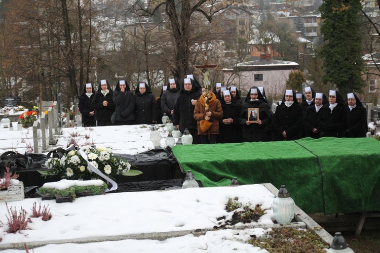 Uroczystości pogrzebowe s. Michaeli Bubik, elżbietanki cieszyńskiej