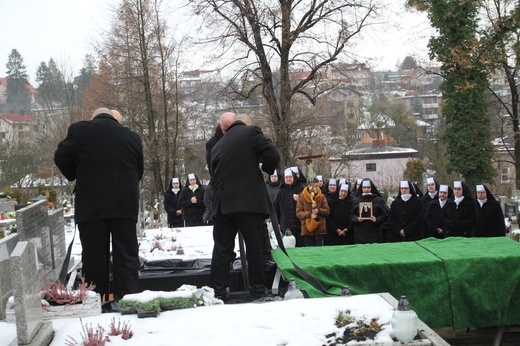 Uroczystości pogrzebowe s. Michaeli Bubik, elżbietanki cieszyńskiej