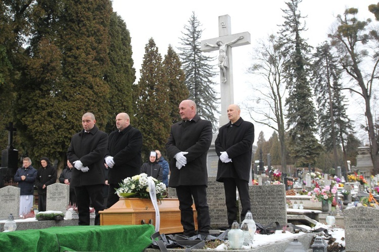 Uroczystości pogrzebowe s. Michaeli Bubik, elżbietanki cieszyńskiej