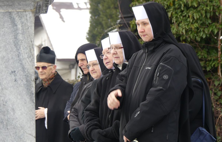 Uroczystości pogrzebowe s. Michaeli Bubik, elżbietanki cieszyńskiej