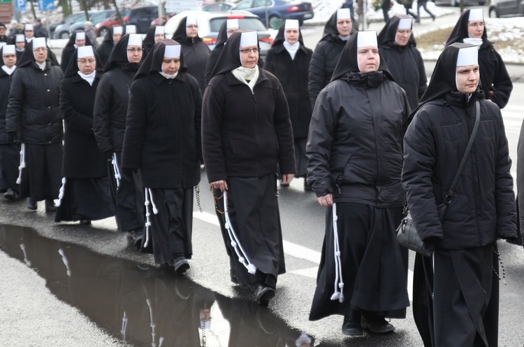 Uroczystości pogrzebowe s. Michaeli Bubik, elżbietanki cieszyńskiej