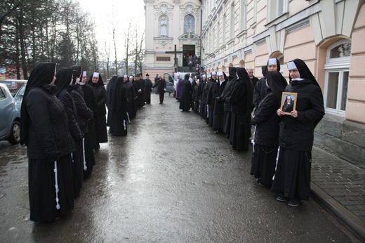 Uroczystości pogrzebowe s. Michaeli Bubik, elżbietanki cieszyńskiej