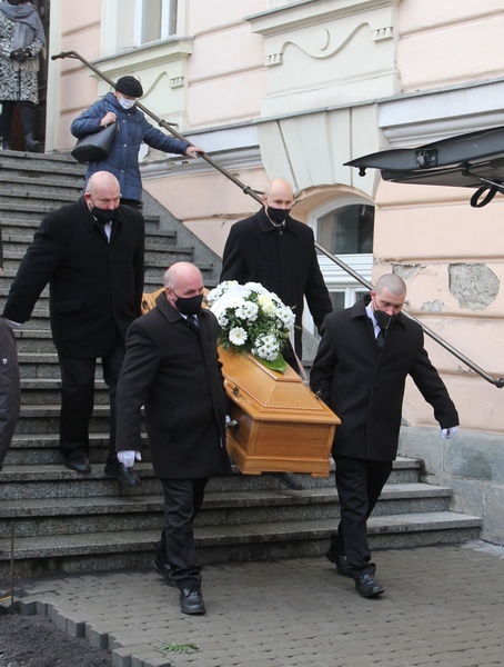 Uroczystości pogrzebowe s. Michaeli Bubik, elżbietanki cieszyńskiej