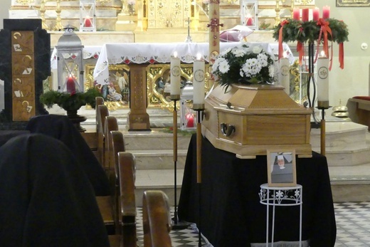Uroczystości pogrzebowe s. Michaeli Bubik, elżbietanki cieszyńskiej