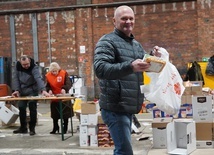 Caritas Archidiecezji Wrocławskiej. 800 osób w kryzysie bezdomności otrzyma paczki