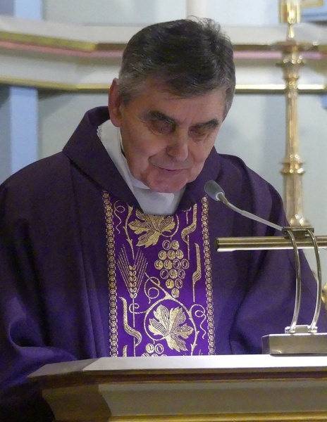 Uroczystości pogrzebowe śp. ks. kan. Stanisława Maślanki w Bielsku-Białej Lipniku