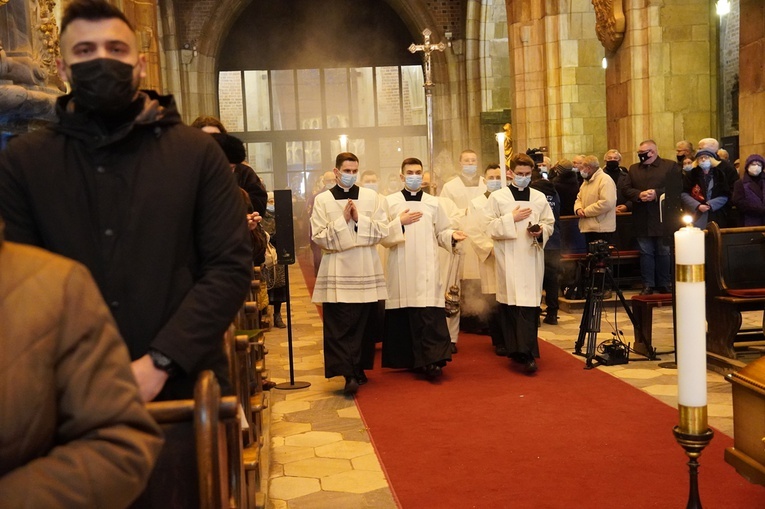 Msza św. pogrzebowa w intencji śp. ks. prałata Stanisława Pawlaczka