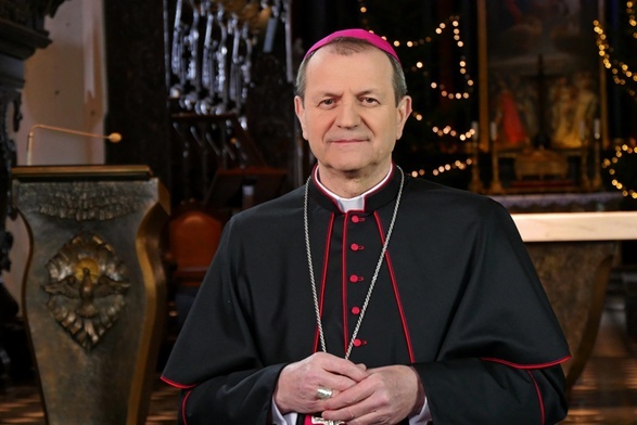 Abp Tadeusz Wojda SAC, metropolita gdański.