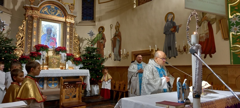 Ostatnia Msza św. roratnia w Miętustwie