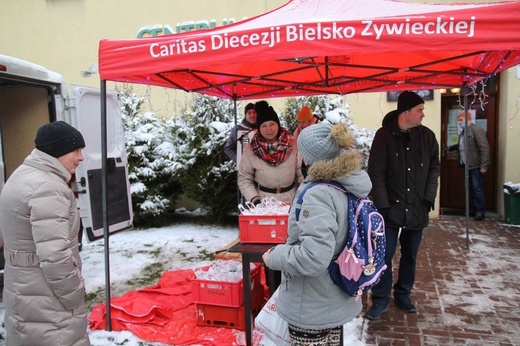 Świąteczne paczki Caritas dla wszystkich potrzebujących