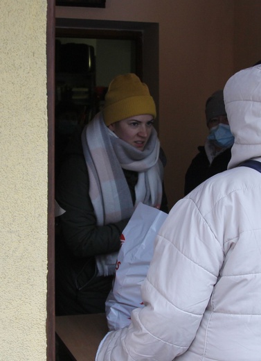 Świąteczne paczki Caritas dla wszystkich potrzebujących