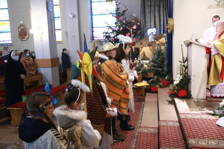 Kolędnicy misyjni z Woli Rzędzińskiej