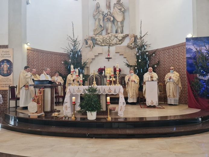 Odpust w parafii Świętej Rodziny w Wałbrzychu 