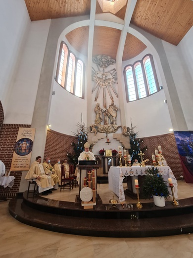 Odpust w parafii Świętej Rodziny w Wałbrzychu 