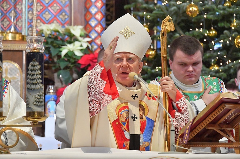 Rozpoczęcie peregrynacji ikony Najświętszej Rodziny w archidiecezji krakowskiej